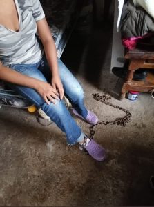 Read more about the article Mum Chains Girl, 14, To Floor To Stop Her Going Out