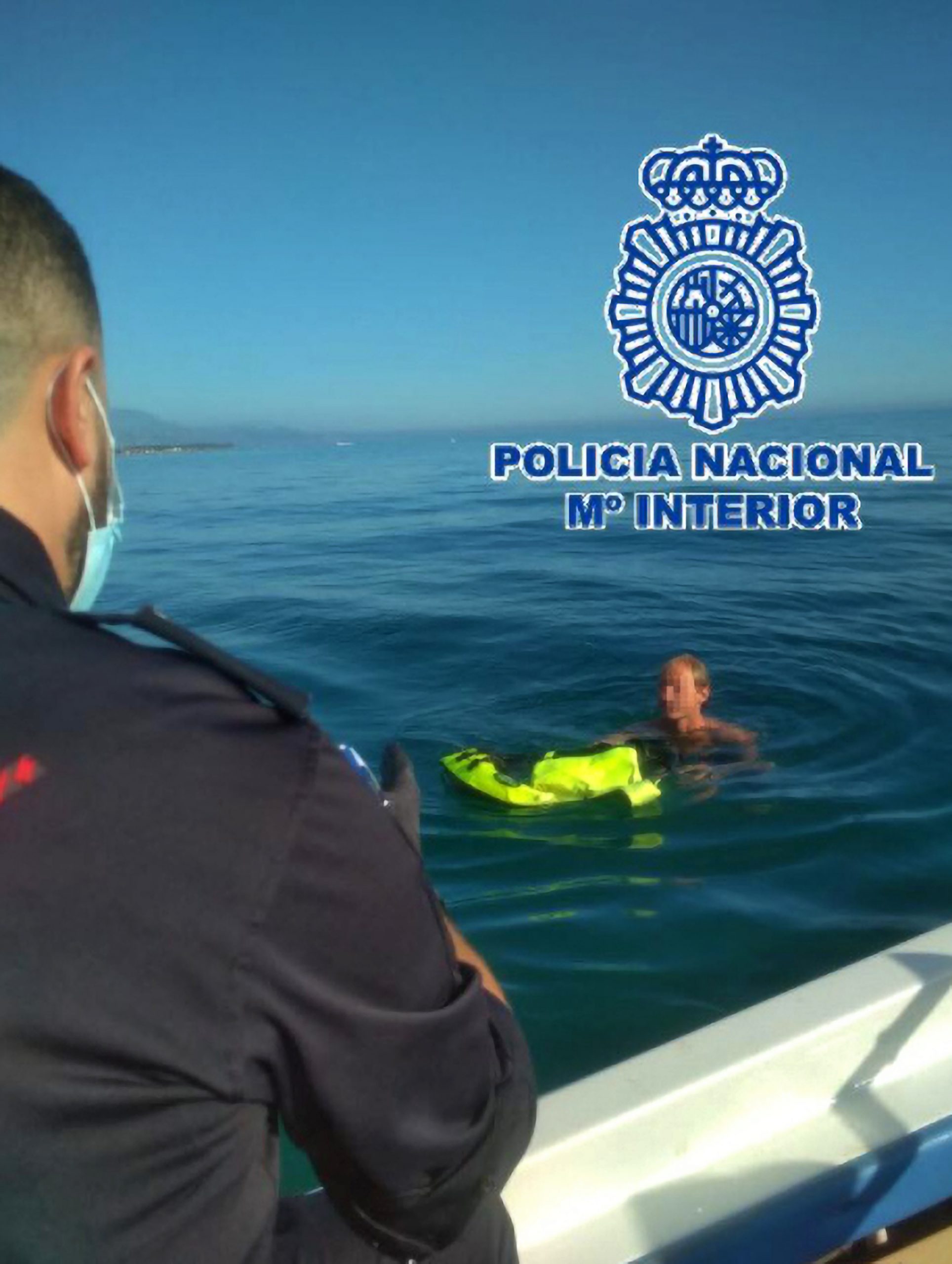Read more about the article Naked Man Hides From Cops In Sea After S*x Attack On Woman Beach Goer