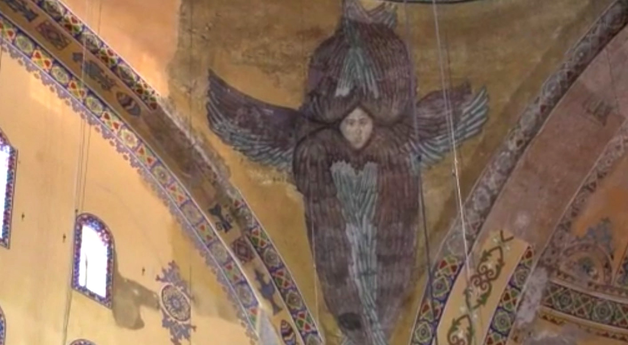 Read more about the article Scaffolding Removal Reveals Seraphim Angels At Hagia Sophia After 7 Years