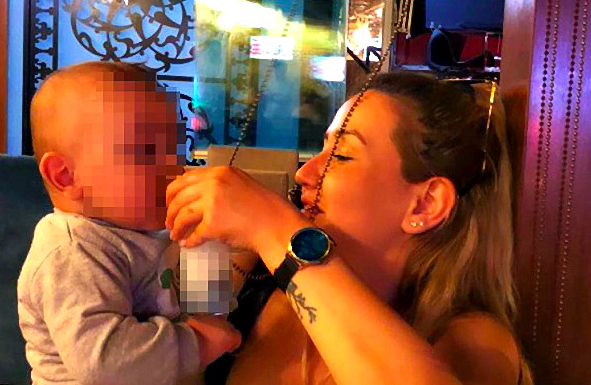 Read more about the article Mum Loses Custody Of Baby After Posting Snaps Of Him Drinking Booze And Holding Ciggie