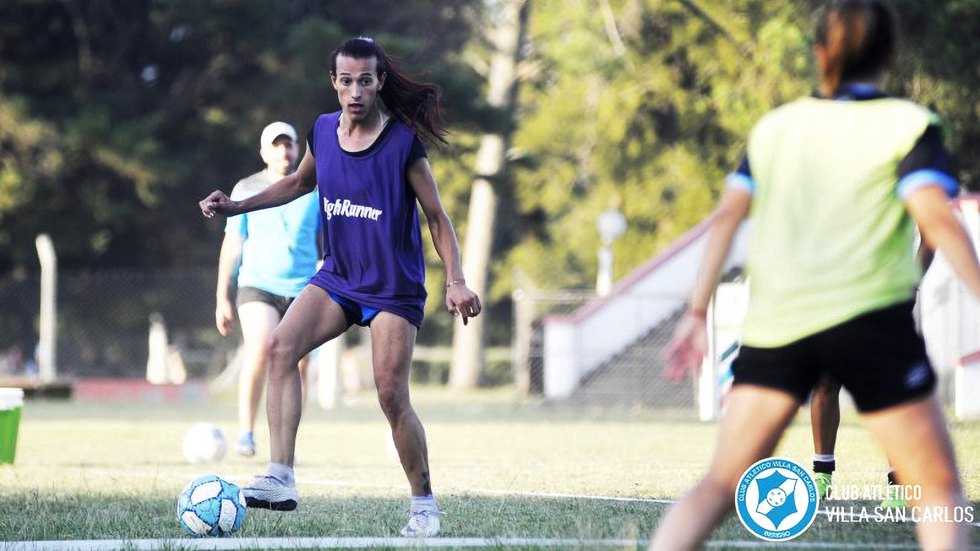 Read more about the article First Trans Woman Footballer To Make Historic Debut In Argentine Top Flight