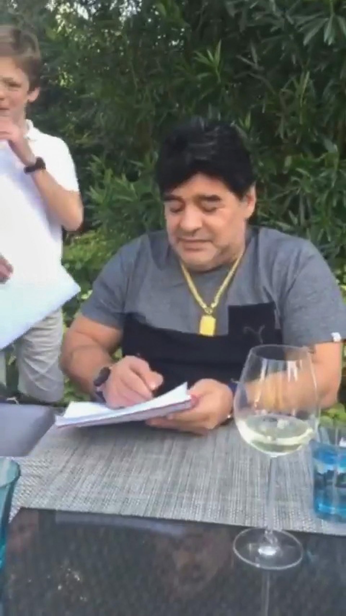 Read more about the article Maradona Hid Shoebox Under Bed With His Most Prized Possessions