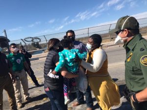 Read more about the article Migrant Girl, 2, Left Drowning As Adults Fled Into The US Is Reunited With Her Parents