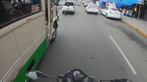 Read more about the article Angry Biker Films Himself Smashing Bus Mirror After Nearly Being Rammed Into Taxi