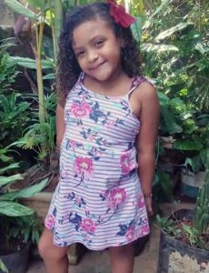Read more about the article Brazilian Girl, 5, Dies Choking On Bouncy Ball
