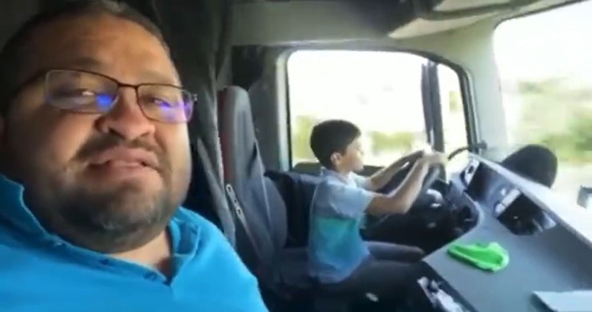 Read more about the article Man Films Himself Letting Young Son Drive Huge Lorry Down Motorway