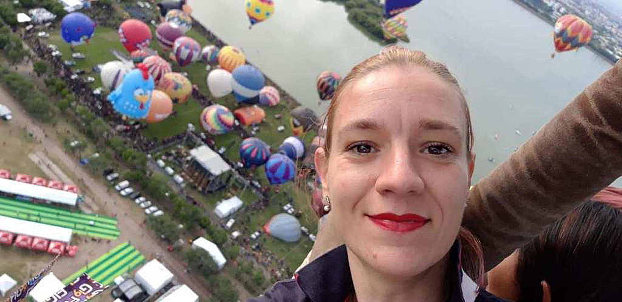Read more about the article Female Hot Air Balloon Pilot Dies After 10 Metre High Fall As Unexpected Wind Gust Shatters Her Aircraft