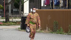 Read more about the article Japanese Sumo Wrestler Hangs Up Loincloth After 104 Match Losing Streak