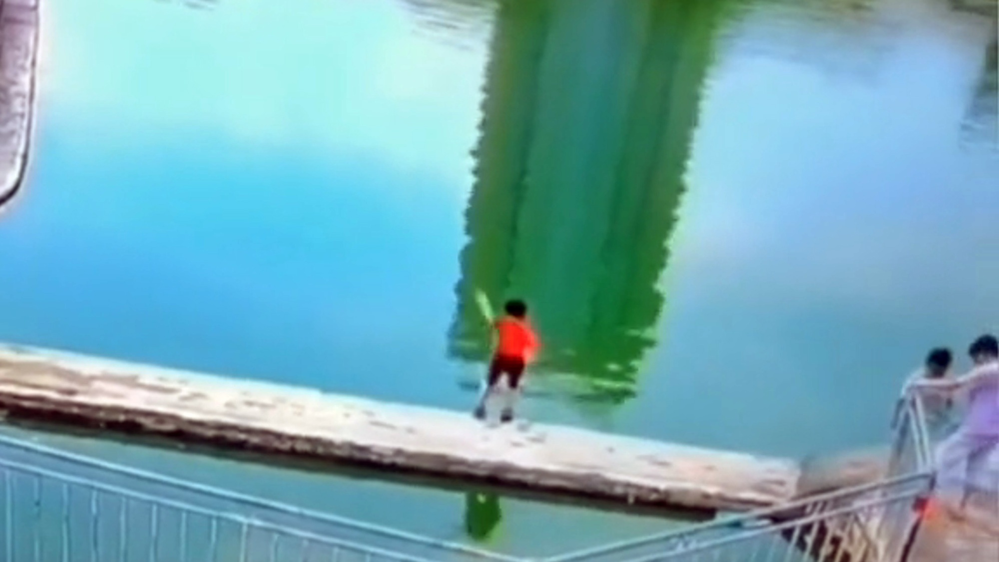 Read more about the article Moment Small Boy Falls In Water Before Pals Save Him From Drowning