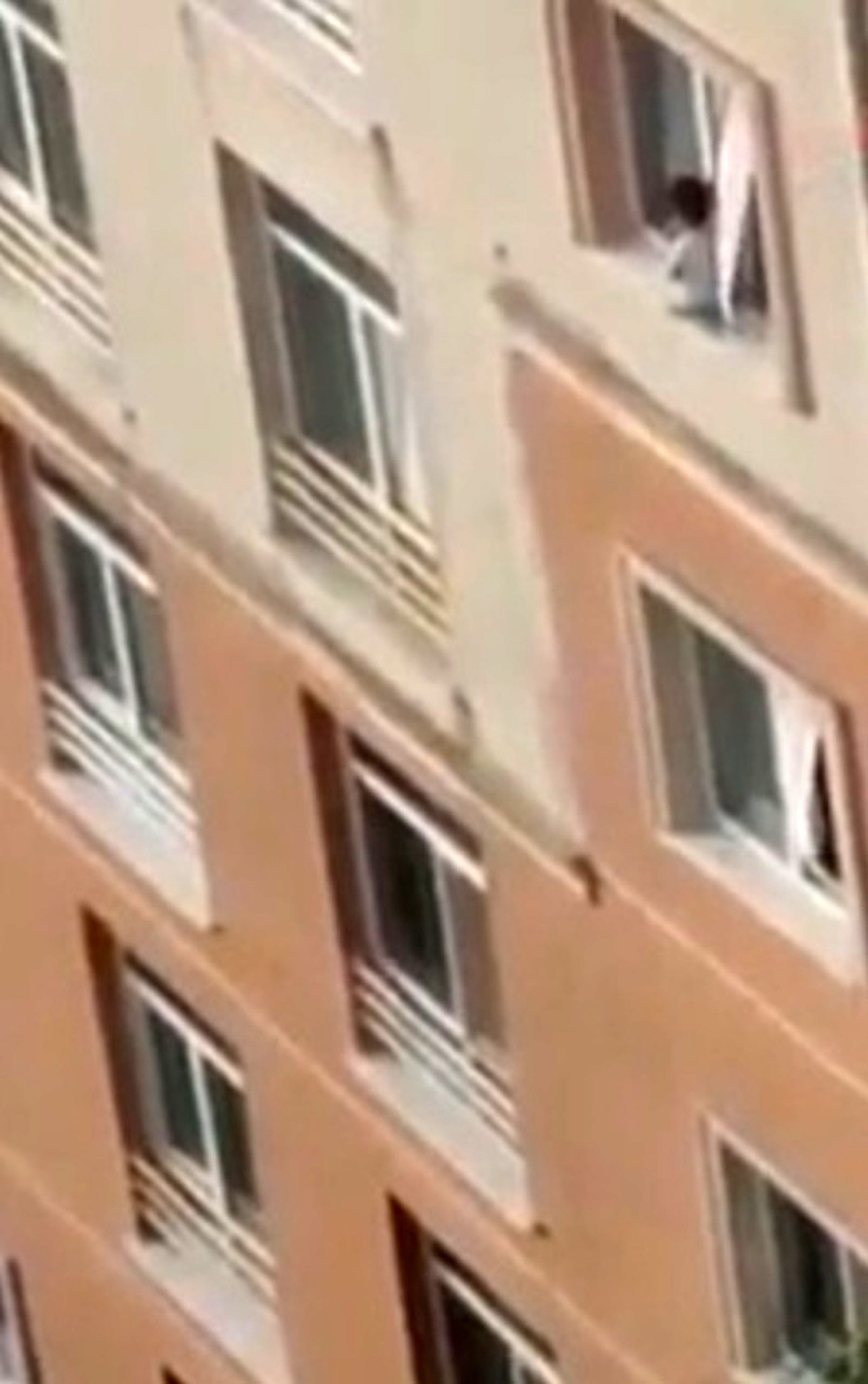 Read more about the article Shock As Toddler Plays On High Rise Window Ledge