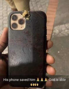 Read more about the article iPhone 12 Saves Owners Life After Gunmen Attack And It Stops Direct Head Shot