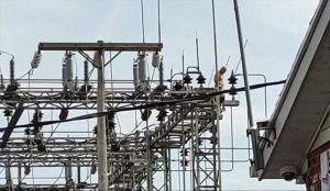 Read more about the article Thousands Left Without Electricity After Shirtless Man Climbs Ohio Power Station