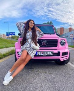 Read more about the article Stunning Slovak Model Who Flaunted Wealth Online Arrested In Mega Raid Targeting Drug Gang