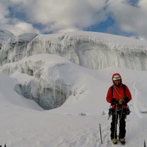 Read more about the article Mountain Guide, 38, Dies During Avalanche In Ecuadorian Andes