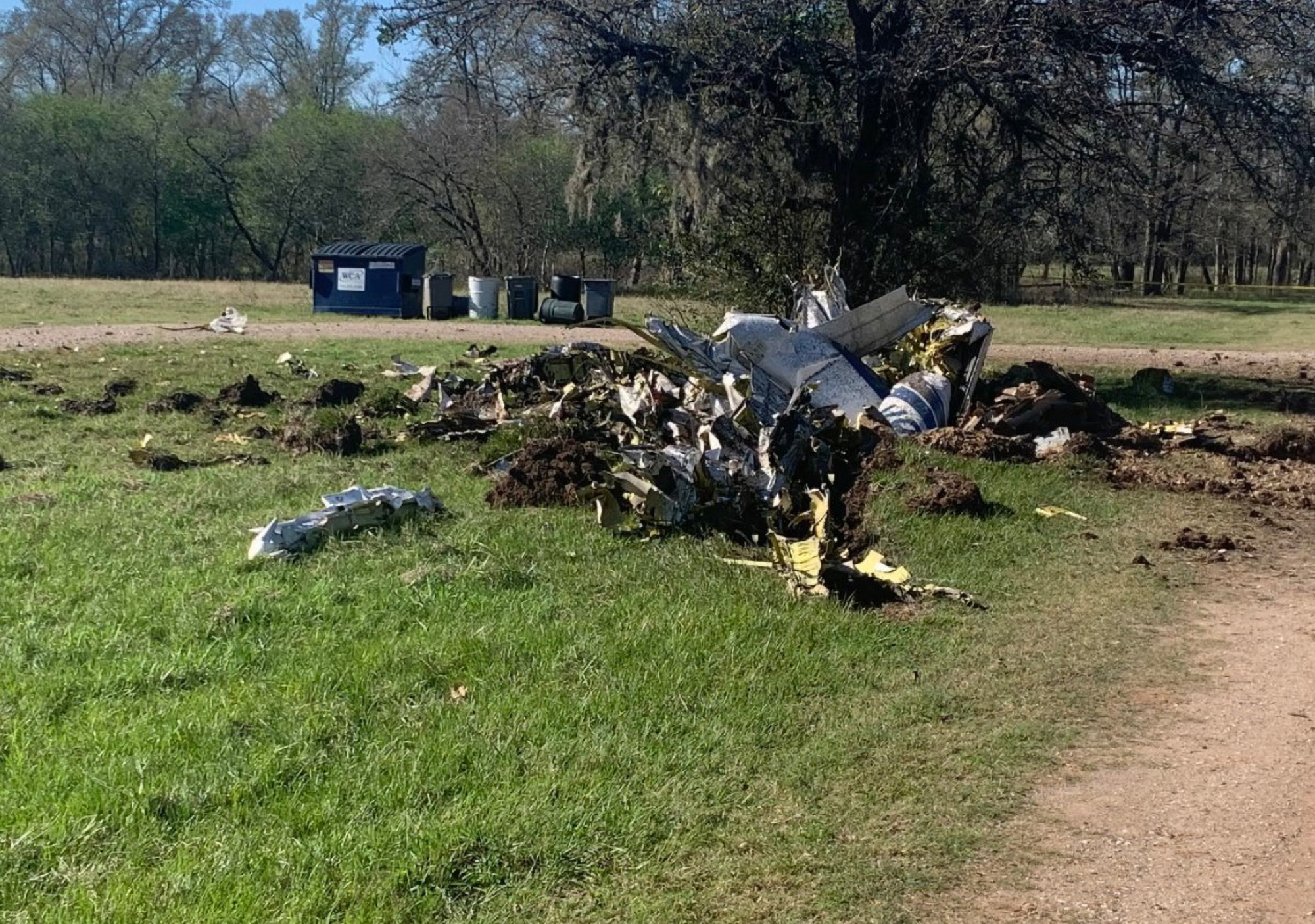 Read more about the article Small Plane Collides With Paraglider In Fatal Crash Near Houston