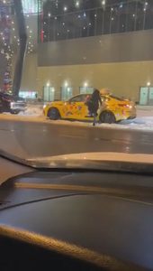 Read more about the article Russian Ride Share Taxi Driver Fired For Dragging Woman Out Of Cab By Her Hair