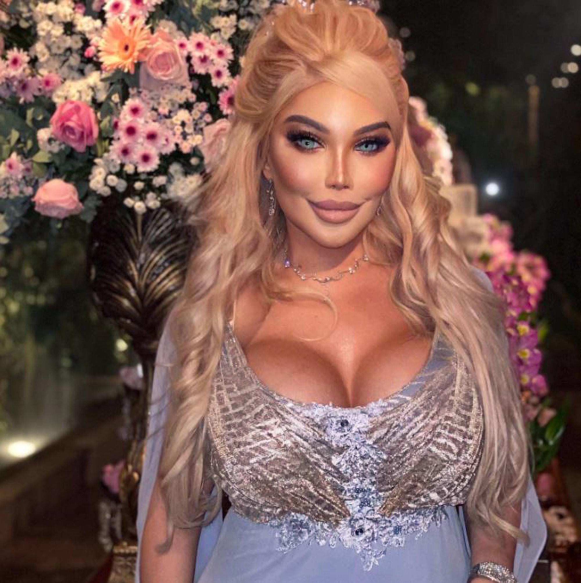 Read more about the article Human Barbie Jessica Alves To Undergo Voice Op To Sound More Like Woman
