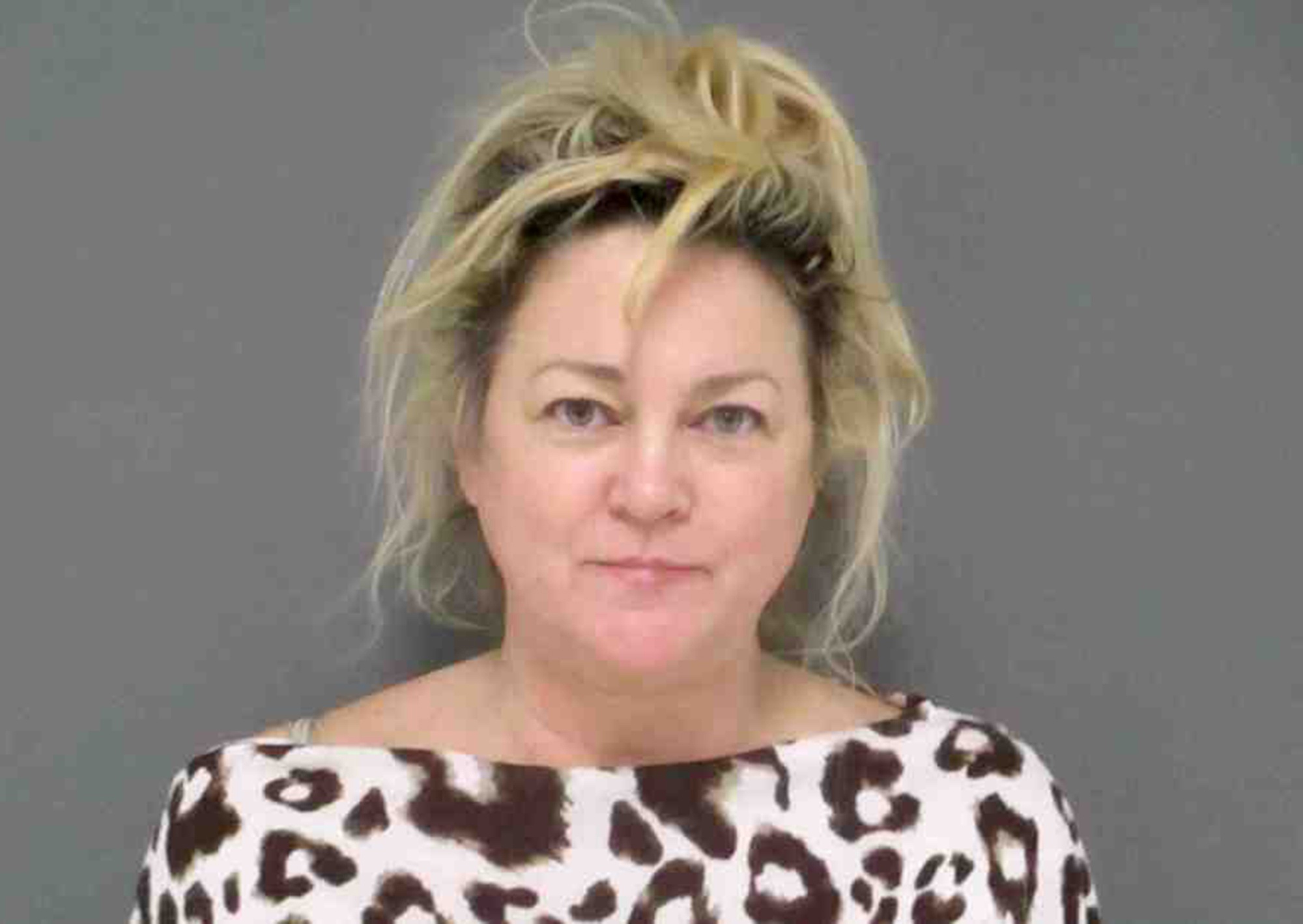 Read more about the article Texas Woman Arrested For Trying To Buy Walmart Shoppers Son For USD 500,000
