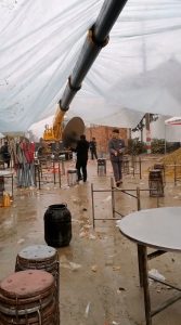 Read more about the article Massive Crane Arm Used To Hold Up Tent For Banquet To Protect It From Rain