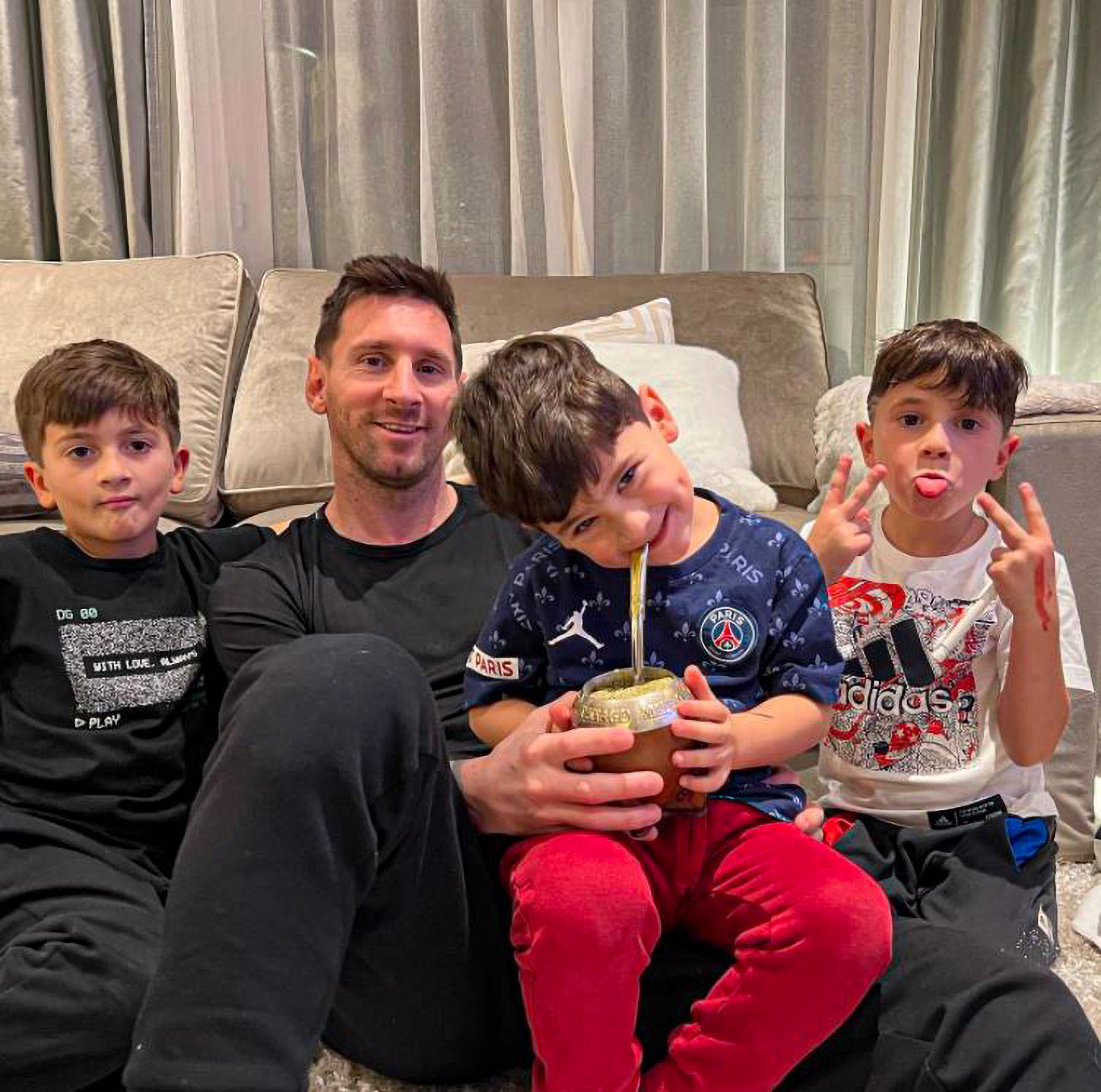 Read more about the article Leo Messi Buys Plush Spanish Hotel And Instantly Sacks 40 Staff Members