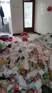 Read more about the article Female Tenant Leaves Flat Covered In Piles Of Rubbish And Takeaway Boxes