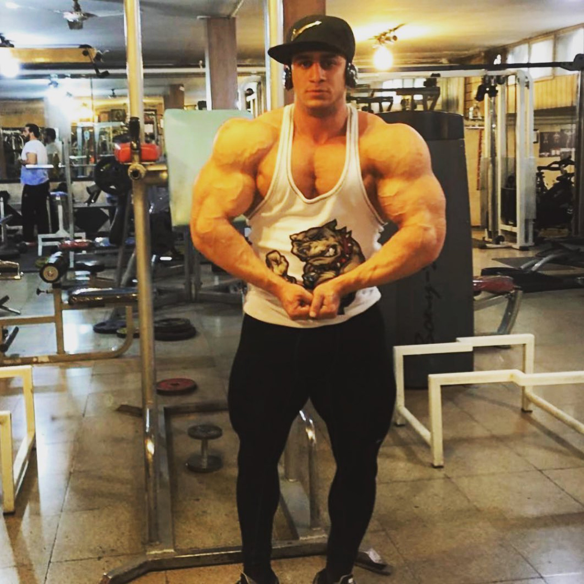 Read more about the article BODY OF EVIDENCE: Iranian Bodybuilding Athlete And Asian Champion Found Dead In His House