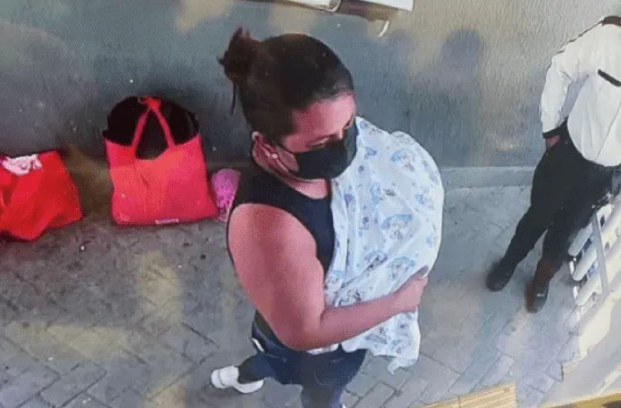 Read more about the article KID NABBED: Hospital Worker Arrested After Newborn Abducted From Maternity Ward