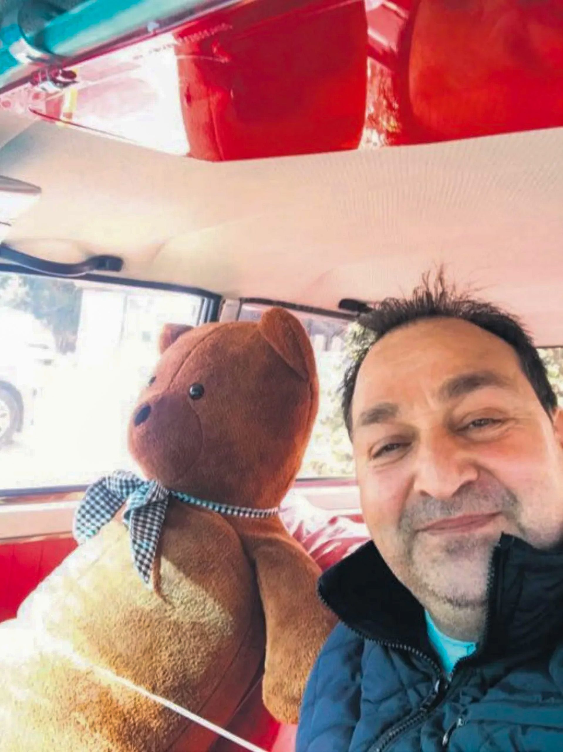 Read more about the article GRIZZLY? My Wife Won’t Talk To Me After Speeding Snap With Giant Teddy Bear