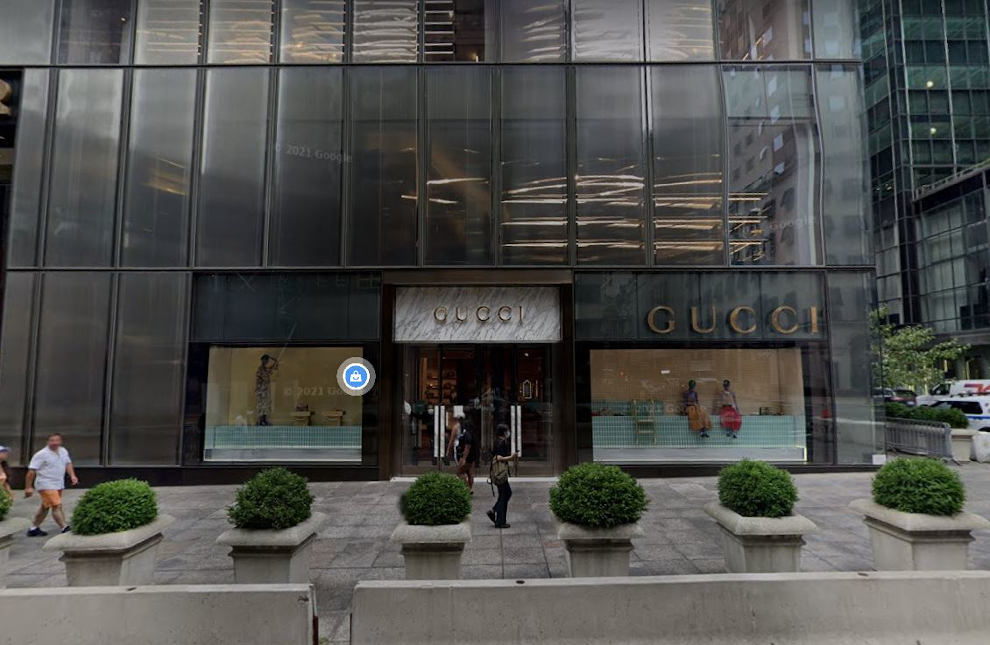 Read more about the article COINING IT IN: Gucci Announces Plan To Accept Cryptocurrency In US Stores