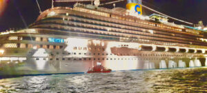Read more about the article DECKED: Brit Holidaymaker Rushed To Hospital After Fall On Cruise Ship
