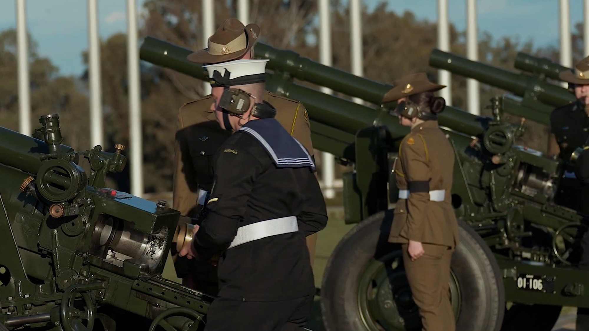 Read more about the article 96-GUN SALUTE: Australia Marks Death Of Her Majesty The Queen