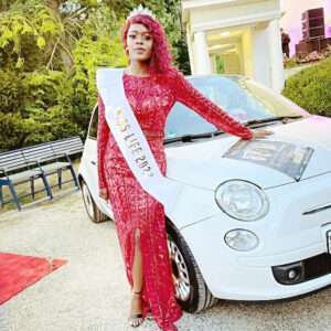 Read more about the article OLD BANGER: Beauty Queen’s Fury Over Clapped Out Motor As ‘Racist’ Pageant Prize