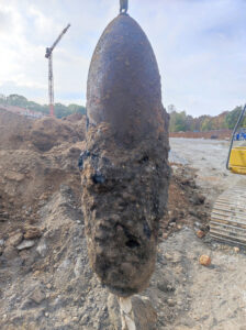 Read more about the article BOMB’S RUSH: 20,000 Evacuated After Massive 1100-Lb WWII Bomb Discovered