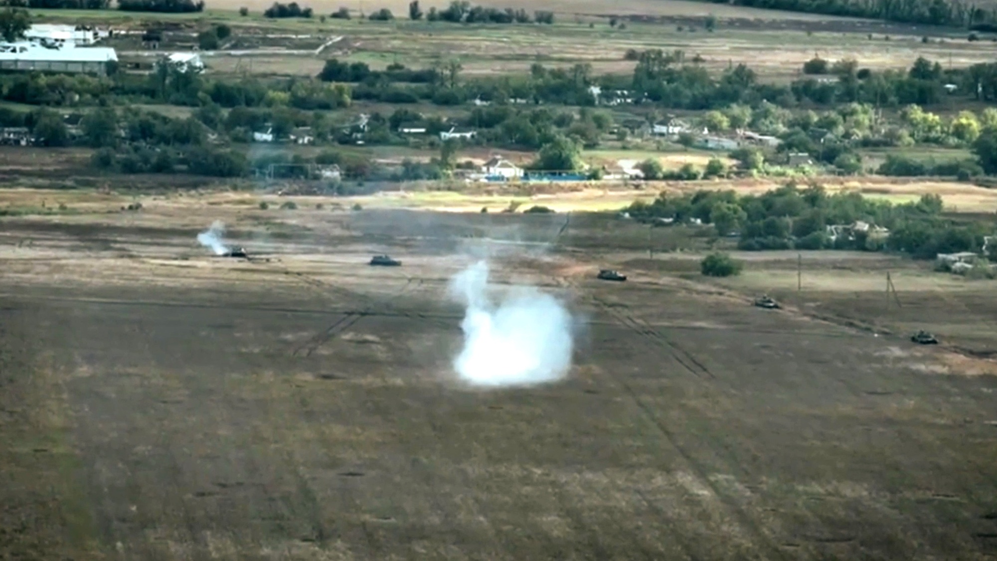Read more about the article Ukrainian Forces Destroy Russian Tanks In Donetsk Region