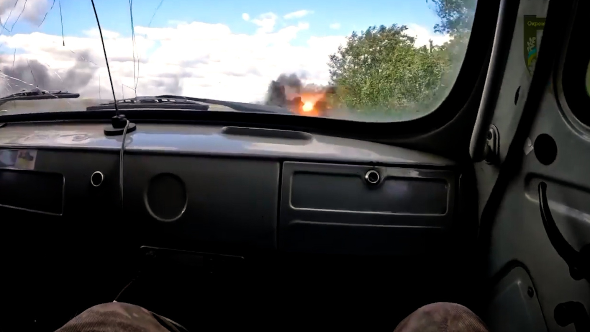 Read more about the article Harrowing Moment Ukrainian Soldiers Dodge Explosions While Evacuating Injured Troops