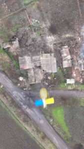 Read more about the article Ukrainian Drones Drop Bombs On Russian Soldiers In Donetsk As They Try To Run And Hide