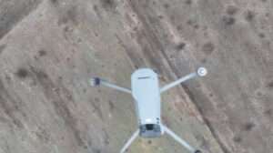Read more about the article Moment Ukrainian Drone Hunts Down And Takes Out Russian Drone