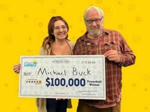 Read more about the article THANKS A LOTTO: Jackpot Winner Vows To Buy Gift For Checkout Girl Who Sold Him Ticket