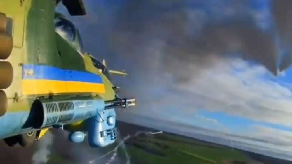 Read more about the article Ukrainian Mi-24 Helicopters Attack Russian Military Positions