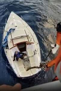 Read more about the article GOOD TO SEA YOU AGAIN: Two Men And Their Dog Rescued After Being Lost At Sea For 10 Days