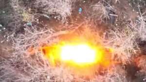 Read more about the article Fighters From Ukraine’s Presidential Brigade Bomb Russian Infantry Positions