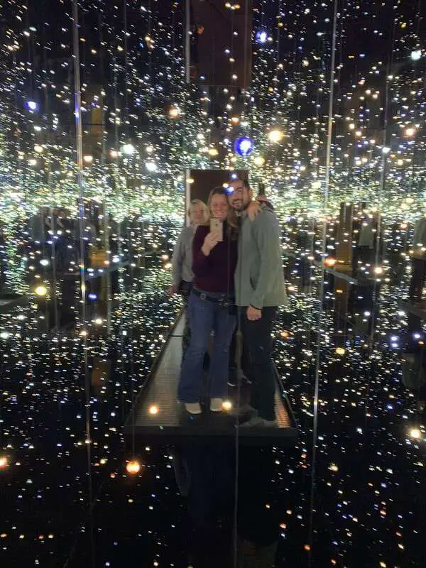 Read more about the article TO INFINITY AND BEYOND: One Minute Inside An Infinity Mirror Room