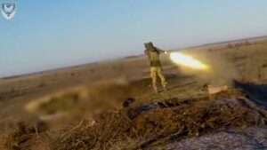 Read more about the article Ukrainian Soldier Downs Russian Cruise Missile With Single Shot