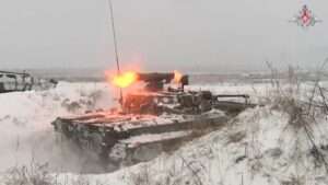Read more about the article Russian And Belarusian Soldiers Simulate Clash In Urban Conditions
