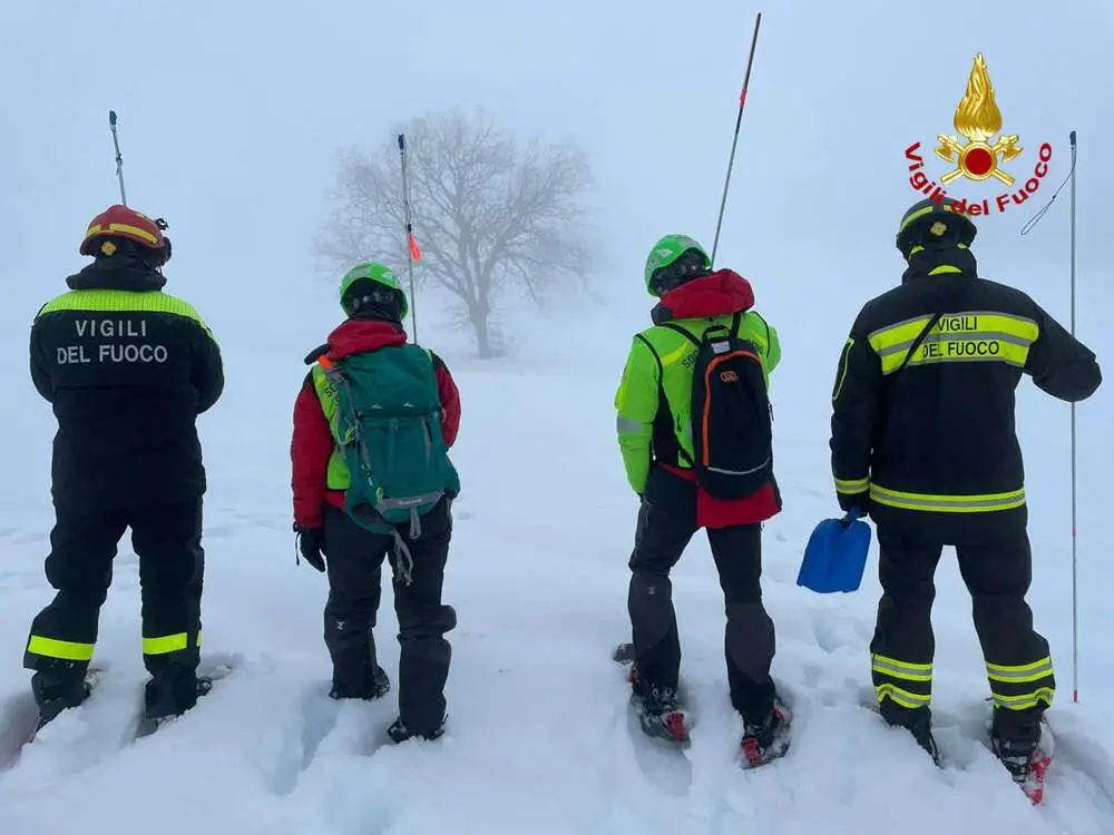 Read more about the article SNOW SIGN: Firefighters Working Round The Clock To Find Missing Woman During Winter Storm