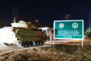 Read more about the article USA Sends First Batch Of Over 60 Bradley Armoured Vehicles To Ukraine