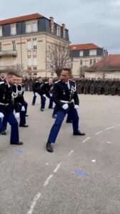 Read more about the article POLICE HAKA-DEMY: French Gendarme Students Perform Haka Tribute To Boss