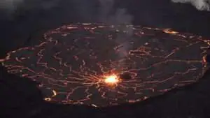 Read more about the article HAWAII LIVE-OH: Volcano’s Otherworldly Red-Hot Lava Eruption