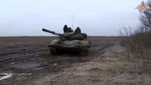 Read more about the article Russia Says Its Tank Crews Have Taken Out Ukrainian Positions