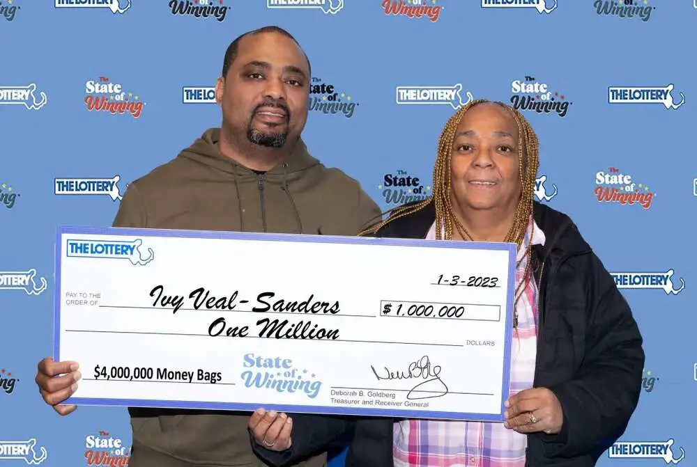 Read more about the article FLEET SUCCESS: Lotto Winner To Buy Cars For Sons and Grandsons